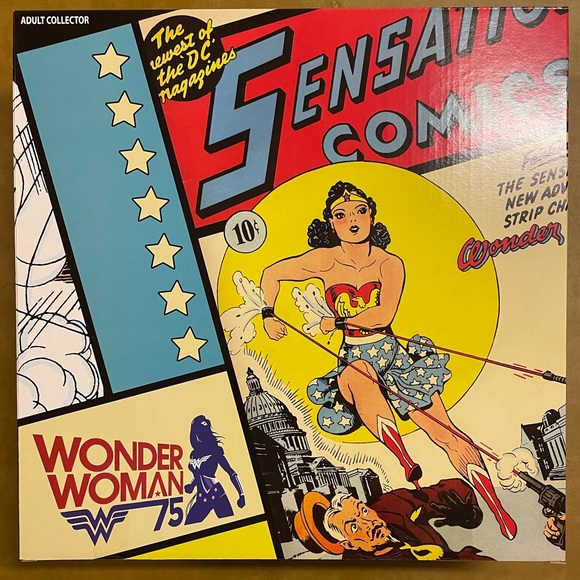 Wonder Woman Invisible Jet and Figure 75th Anniversary SDCC 2016 NWT NRFB ๐HP๐ - Picture 3 of 10